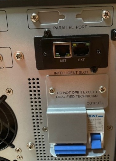 بستن پیچ در نصب سخت افزاری کارت snmp اینترنال یا داخلی